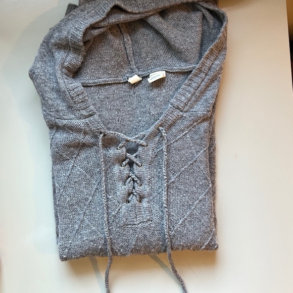 MOTH Anthropologie Charcoal Gray Wool Blend Size XS Hooded Sweater - Picture 1 of 5